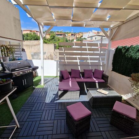 Appartamento Nella Piazza Centrale, Con Terrazza Сант'Антьоко Екстер'єр фото
